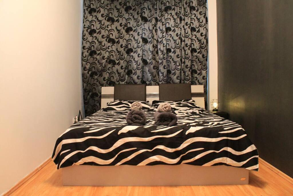 Yua'Shomes-Bussiness And Travel Apartment Cluj-Napoca Ngoại thất bức ảnh